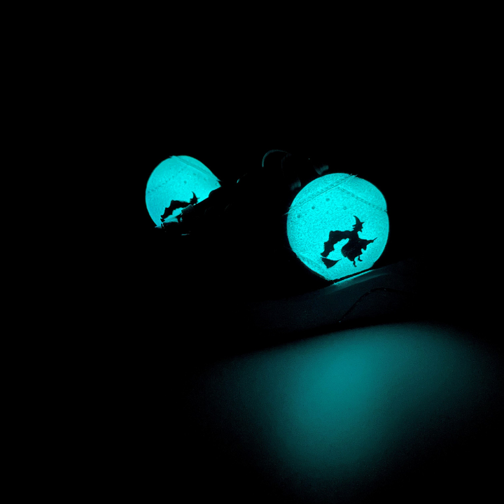 Custom Vty 'Glowing Witch'